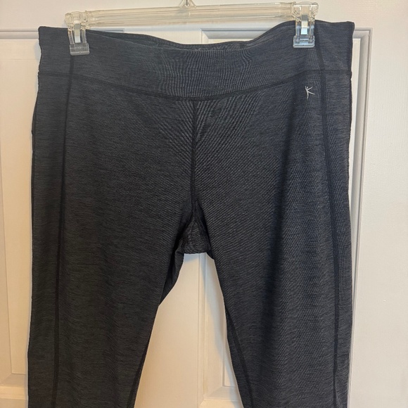 Danskin Now Performance Dri More Melange Capri Sport Tight Legging Size XL - Picture 5 of 10